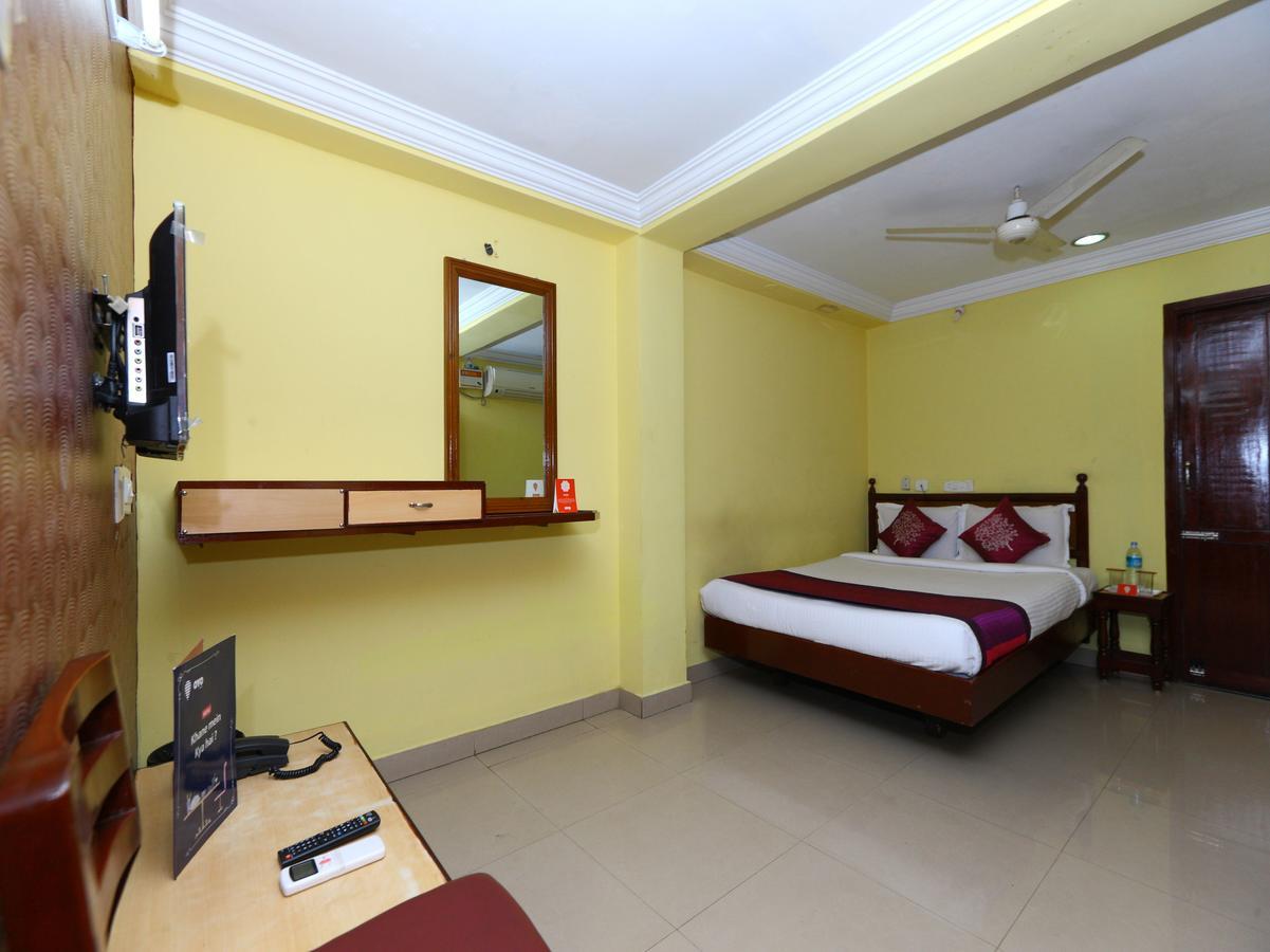 Oyo 9343 Jp Residency Hotel Пондичери Екстериор снимка